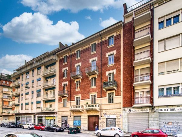 appartamento in vendita a Torino in zona Borgo San Paolo