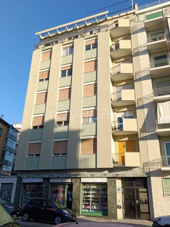 appartamento in vendita a Torino in zona Lucento