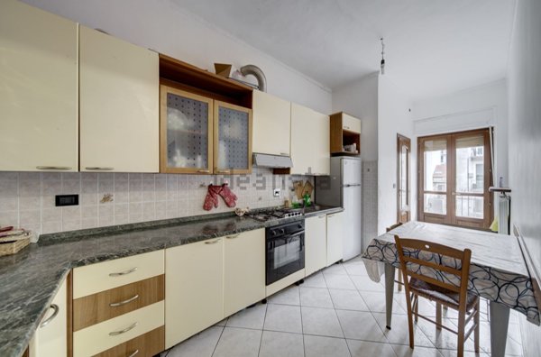 appartamento in vendita a Torino in zona Parella