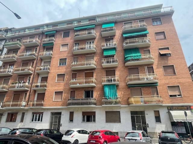 appartamento in vendita a Torino in zona Santa Rita