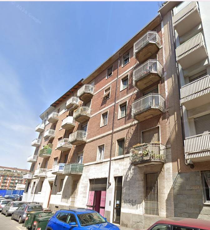 appartamento in vendita a Torino in zona Cenisia