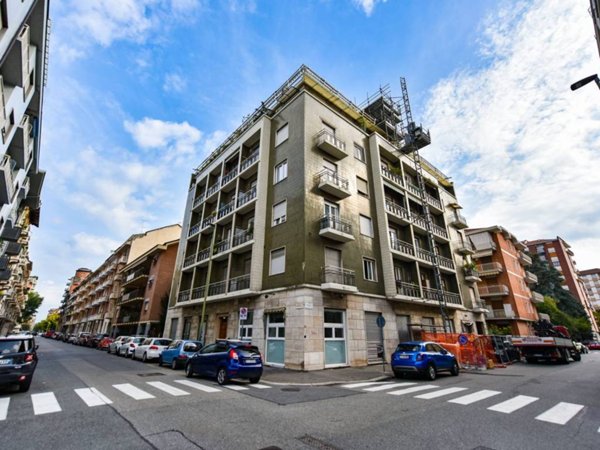 appartamento in vendita a Torino in zona Parella