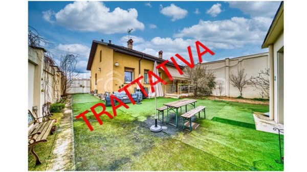 casa indipendente in vendita a Torino in zona Borgata Vittoria