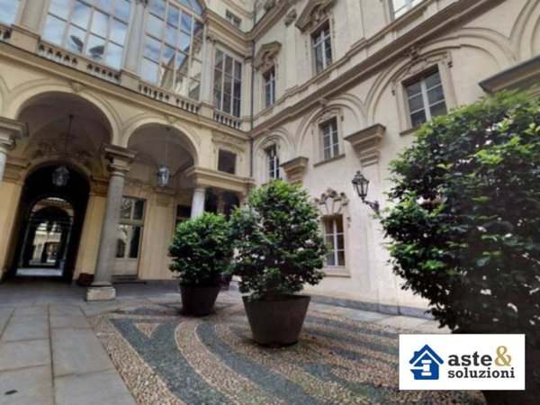appartamento in vendita a Torino in zona Pozzo Strada