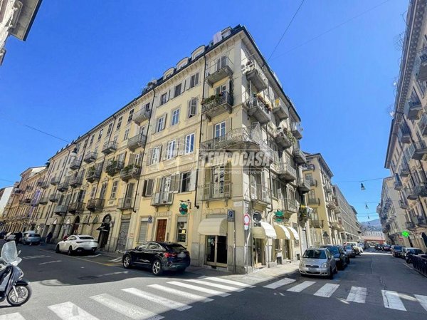 appartamento in vendita a Torino in zona Crocetta