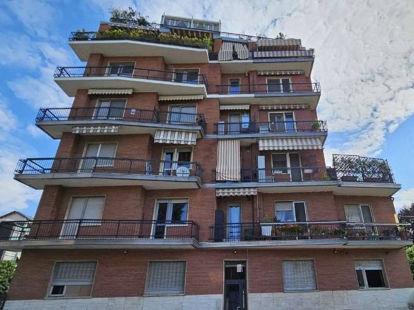 appartamento in vendita a Torino in zona Aurora
