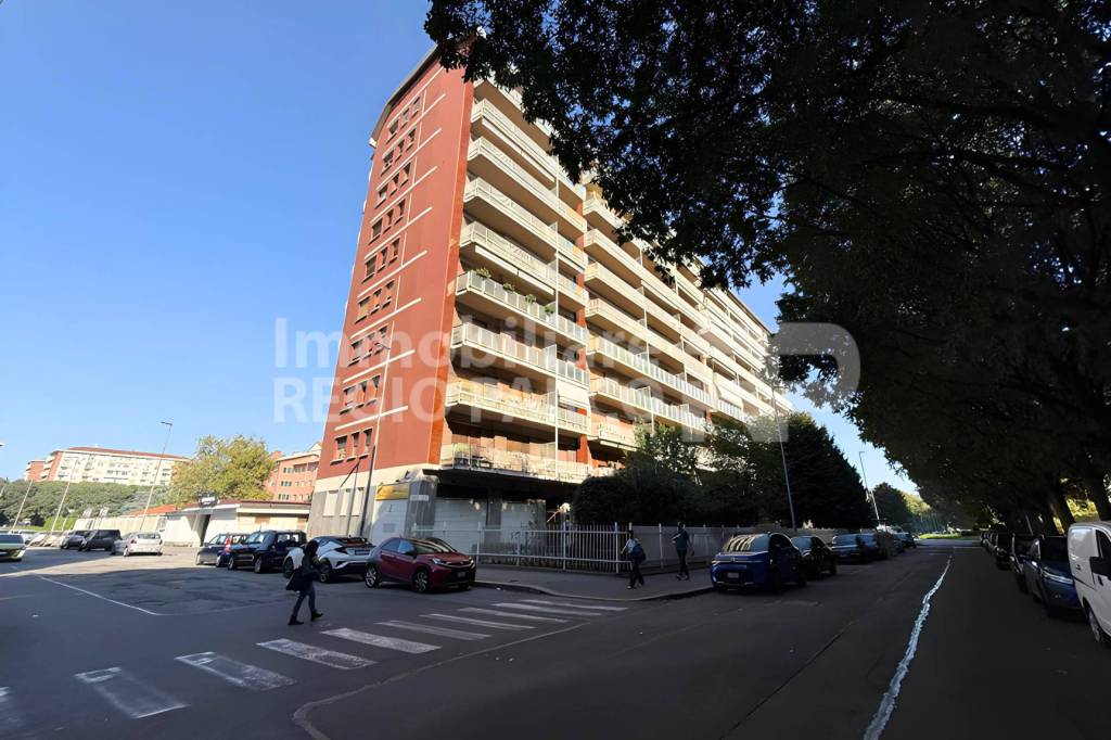 appartamento in vendita a Torino in zona Regio Parco