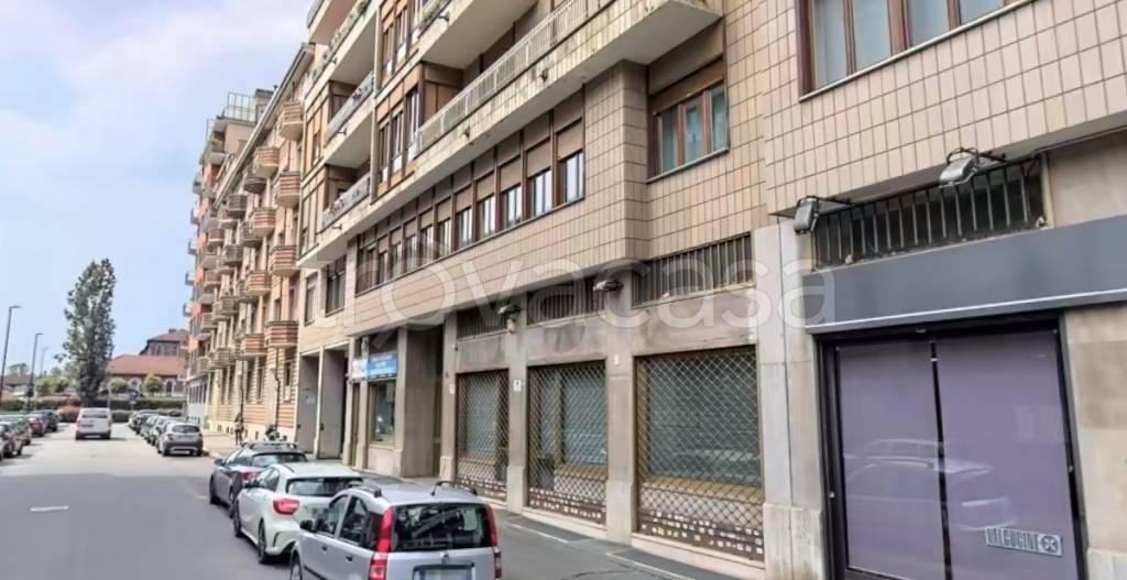 negozio in vendita a Torino in zona Crocetta