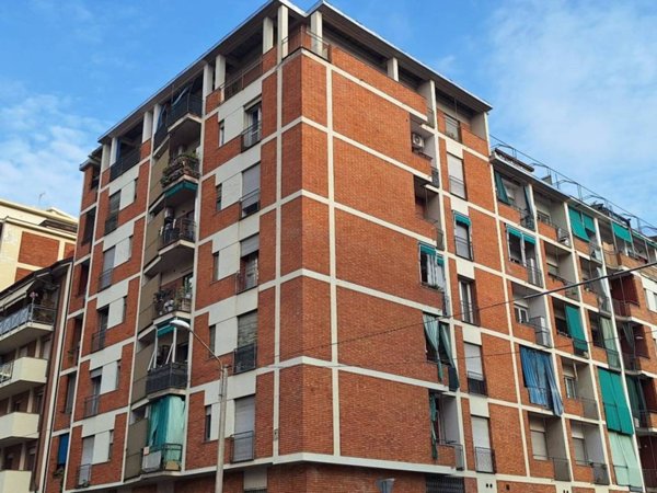 appartamento in vendita a Torino in zona Santa Rita