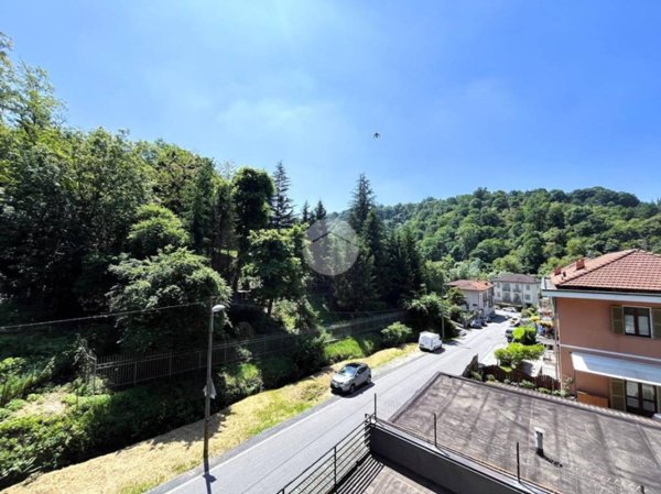 casa indipendente in vendita a Torino in zona Superga