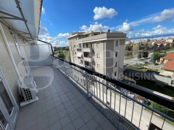 appartamento in vendita a Torino in zona Pozzo Strada
