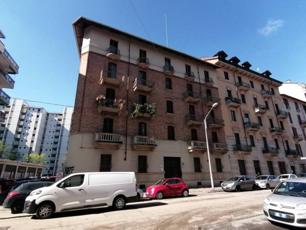 appartamento in vendita a Torino in zona Santa Rita