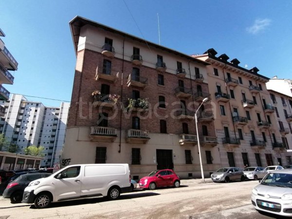appartamento in vendita a Torino in zona Santa Rita