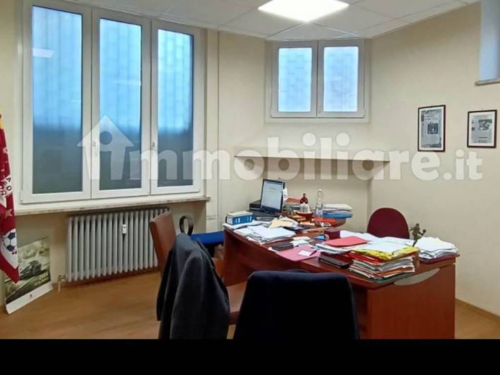 ufficio in vendita a Torino in zona Pozzo Strada