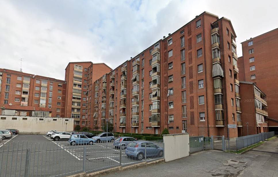 appartamento in vendita a Torino in zona Lucento
