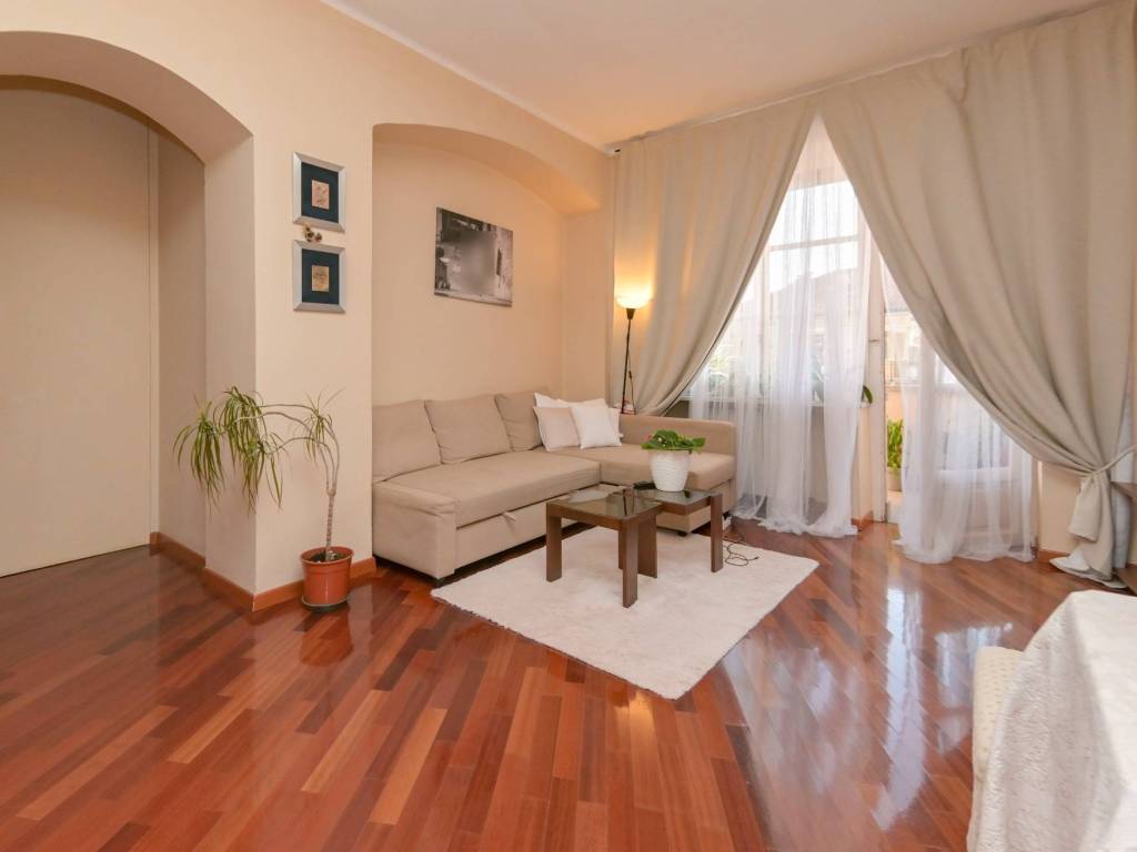 appartamento in vendita a Torino in zona Borgata Vittoria