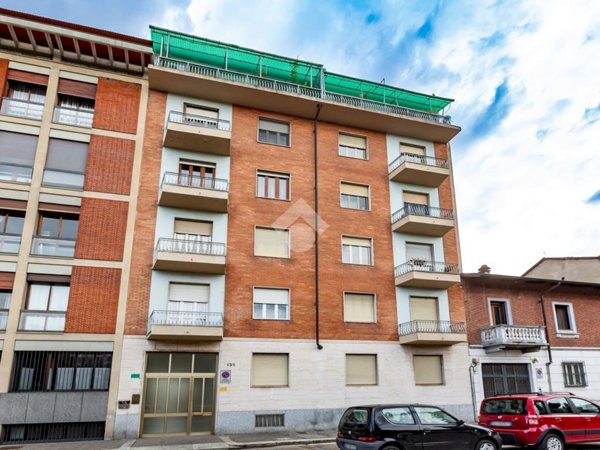 appartamento in vendita a Torino in zona Parella