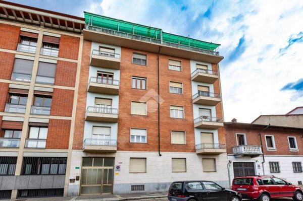 appartamento in vendita a Torino in zona Parella