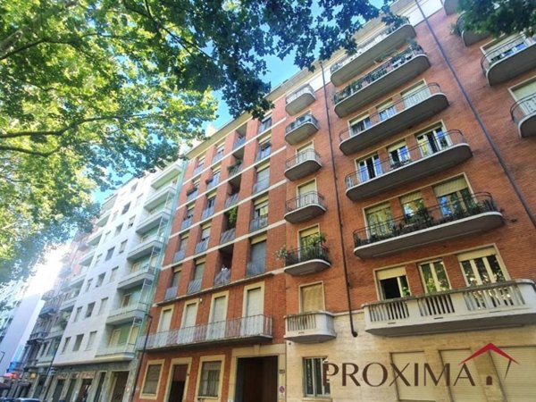 appartamento in vendita a Torino in zona Cenisia