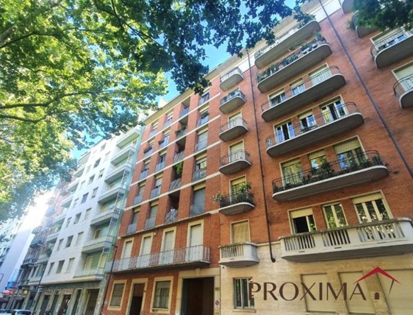 appartamento in vendita a Torino in zona Cenisia