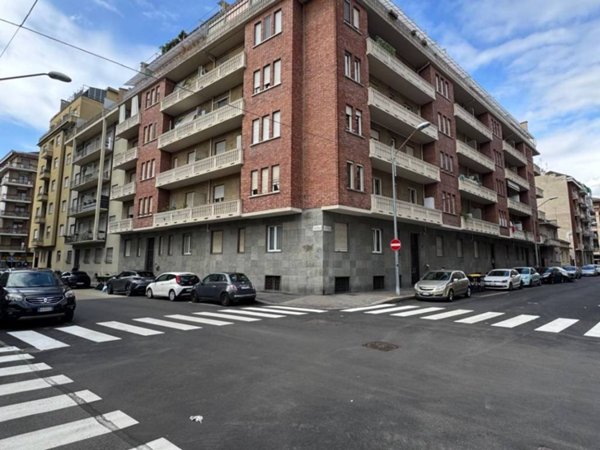 appartamento in vendita a Torino in zona Santa Rita