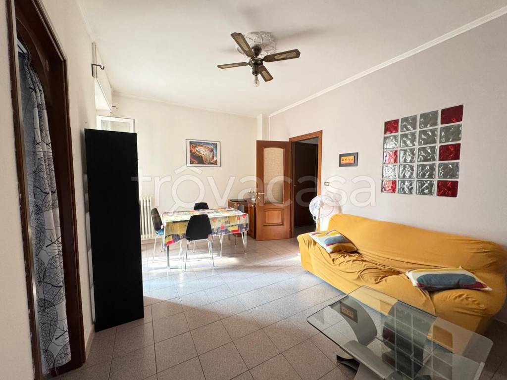 appartamento in vendita a Torino in zona Santa Rita