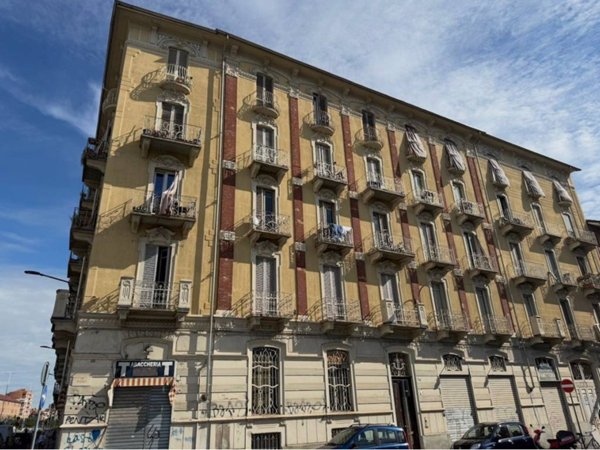 appartamento in vendita a Torino in zona Aurora