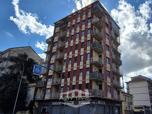 appartamento in vendita a Torino in zona Mirafiori Sud