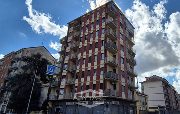 appartamento in vendita a Torino in zona Mirafiori Sud