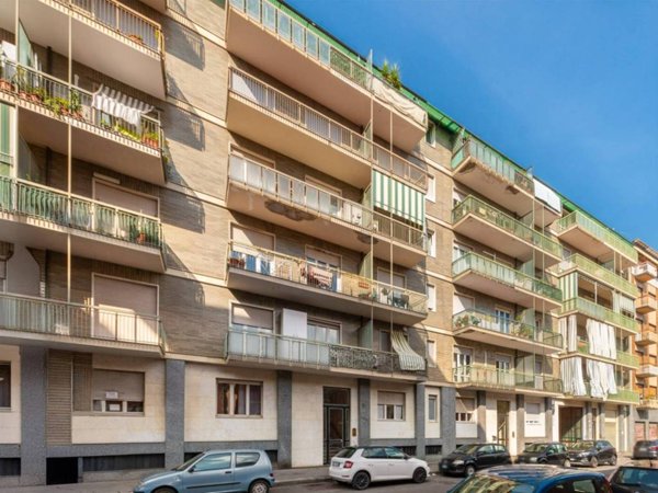 appartamento in vendita a Torino in zona Parella