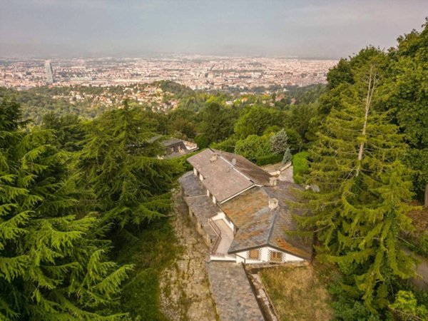 casa indipendente in vendita a Torino in zona Gran Madre
