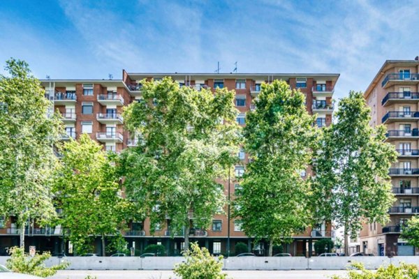 appartamento in vendita a Torino in zona Borgata Vittoria