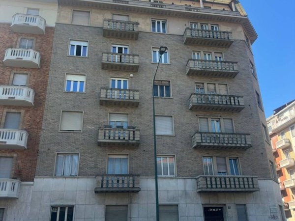 appartamento in vendita a Torino in zona Parella