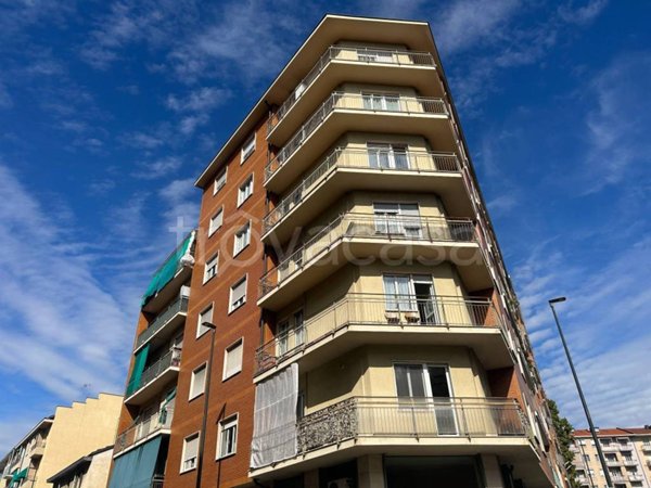 appartamento in vendita a Torino in zona Mirafiori Sud