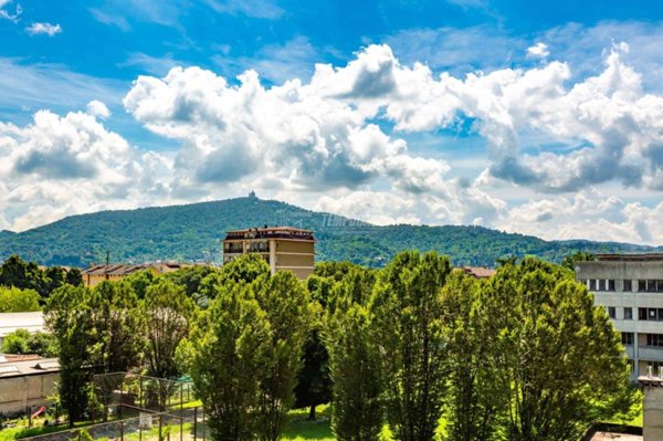 appartamento in vendita a Torino in zona Barca