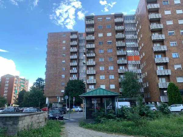 appartamento in vendita a Torino in zona Mirafiori Nord
