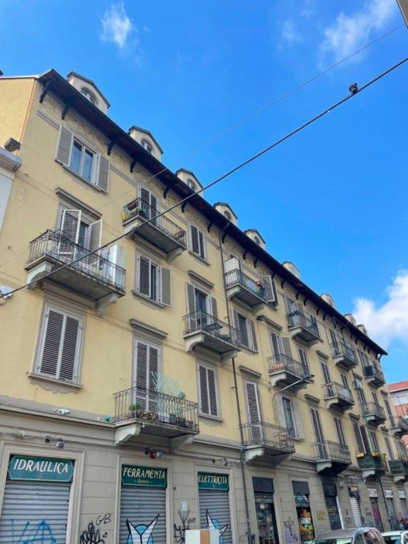 negozio in vendita a Torino in zona Centro Storico