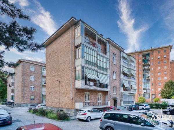 appartamento in vendita a Torino in zona Mirafiori Sud