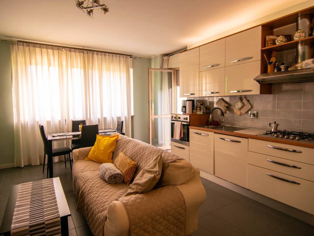 appartamento in vendita a Torino in zona Santa Rita