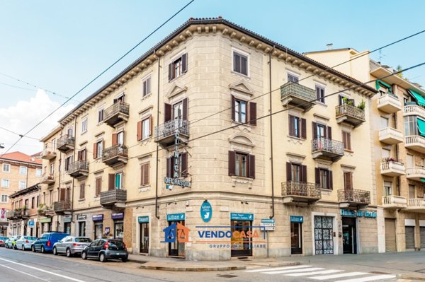 appartamento in vendita a Torino in zona Borgo San Paolo