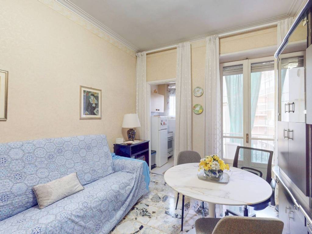 appartamento in vendita a Torino in zona Santa Rita