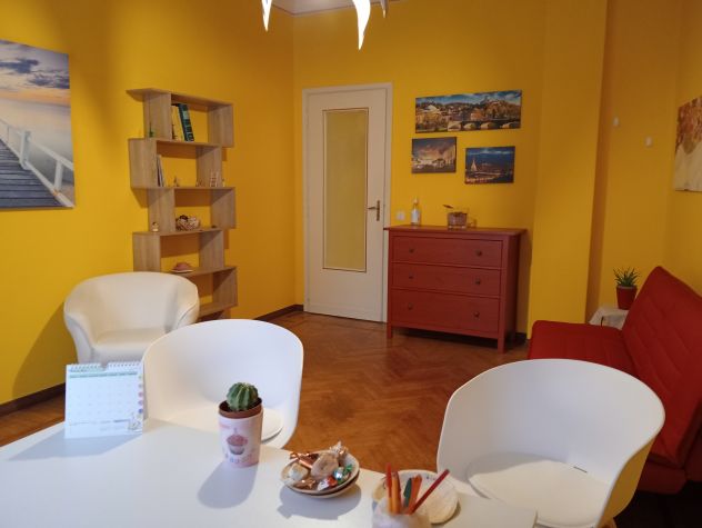 negozio in vendita a Torino in zona Vanchiglia
