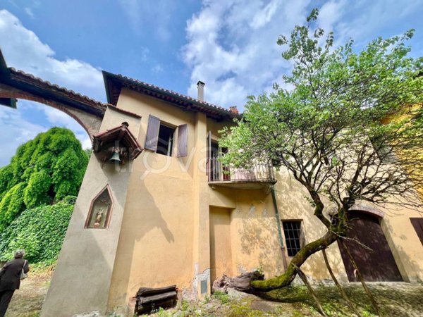 casa indipendente in vendita a Torino in zona Centro Storico
