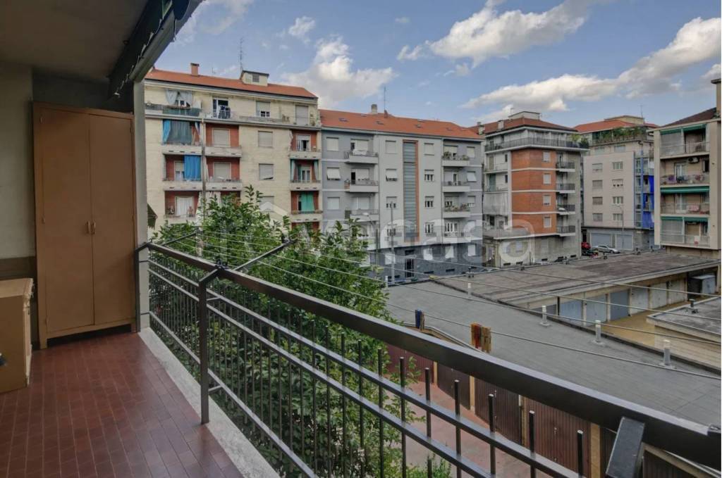 appartamento in vendita a Torino in zona Santa Rita