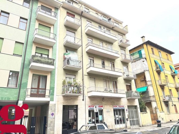 appartamento in vendita a Torino in zona Parella
