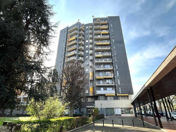 appartamento in vendita a Torino in zona Mirafiori Sud