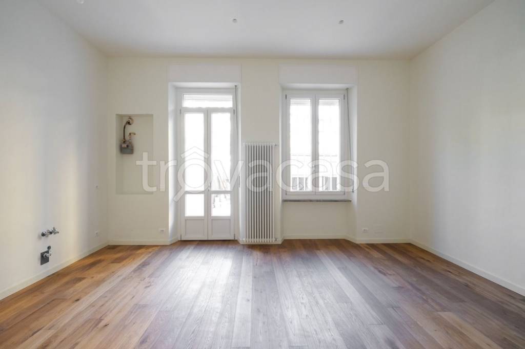 appartamento in vendita a Torino in zona Cit Turin