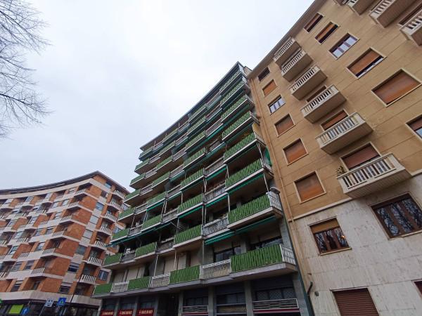 appartamento in vendita a Torino in zona Cit Turin