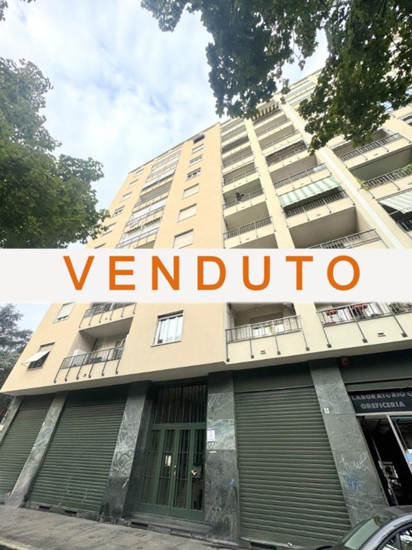 appartamento in vendita a Torino in zona Lingotto