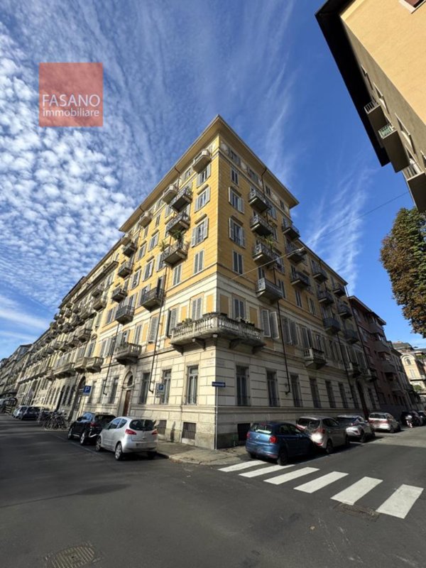 appartamento in vendita a Torino in zona Centro Storico